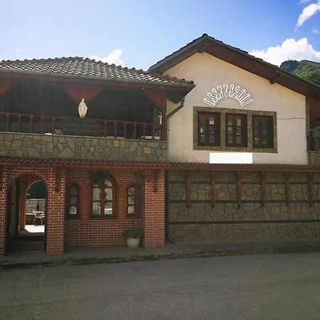 Guest House St Mariya Magdalena Devin Bagian luar foto