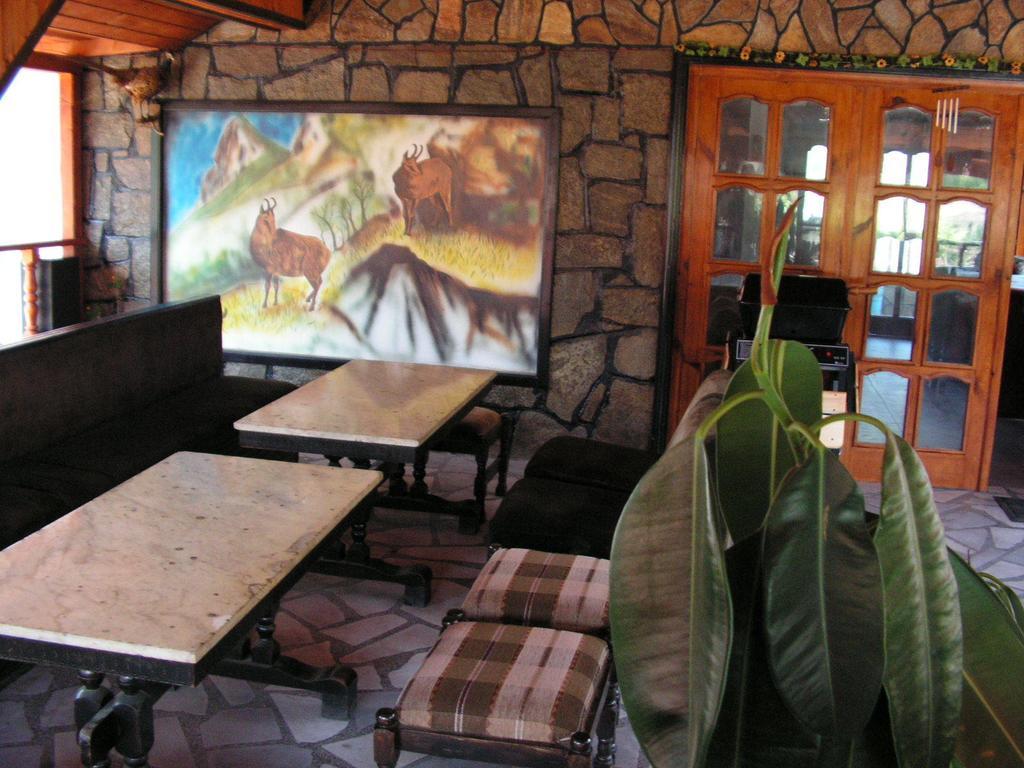 Guest House St Mariya Magdalena Devin Bagian luar foto