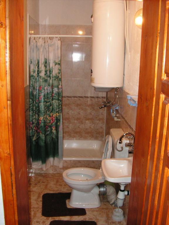 Guest House St Mariya Magdalena Devin Bagian luar foto